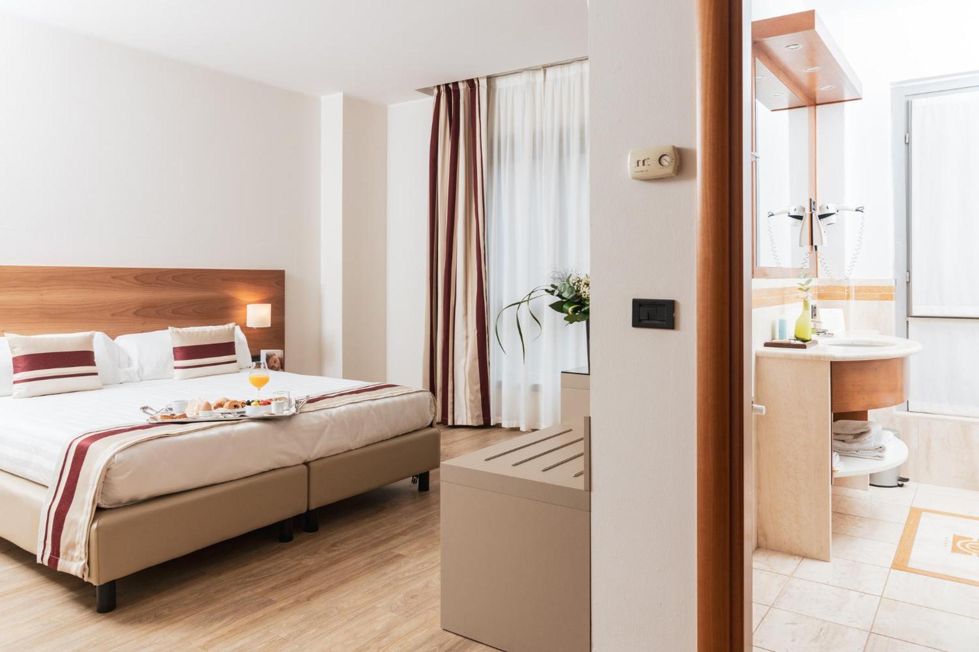 Royal Falcone Hotel